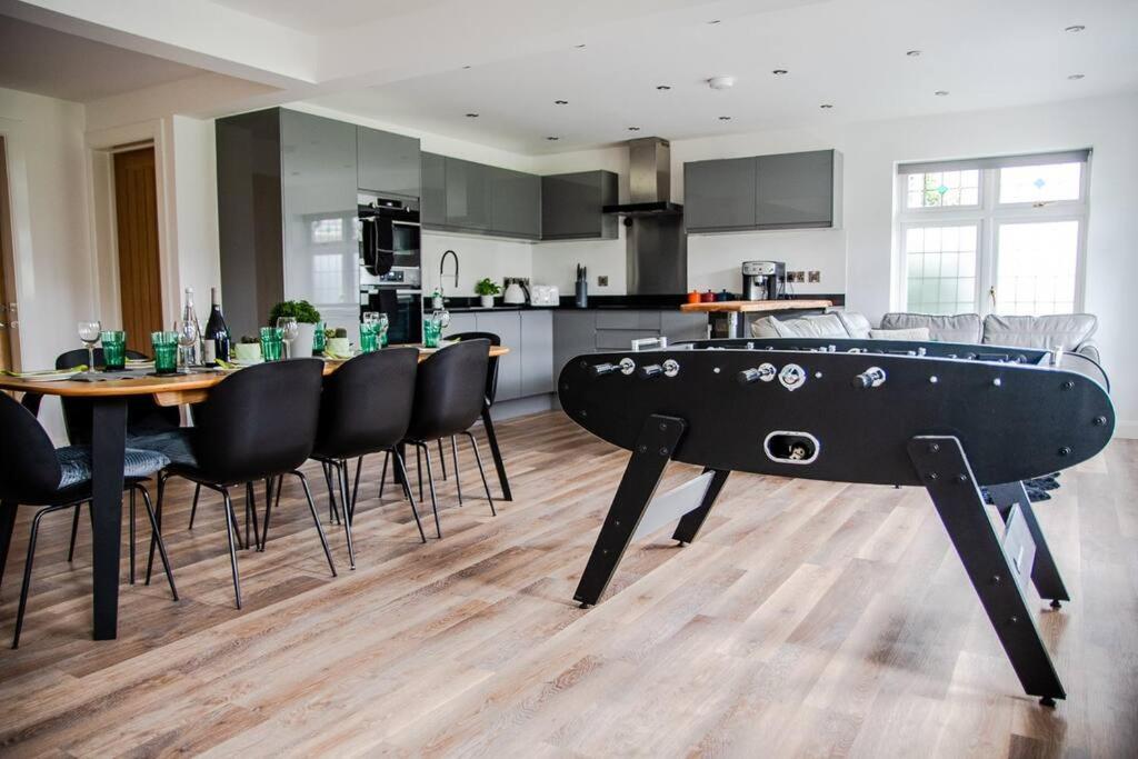 Luxury Central Bmth House With Hot Tub. Stunning! بورنماوث المظهر الخارجي الصورة